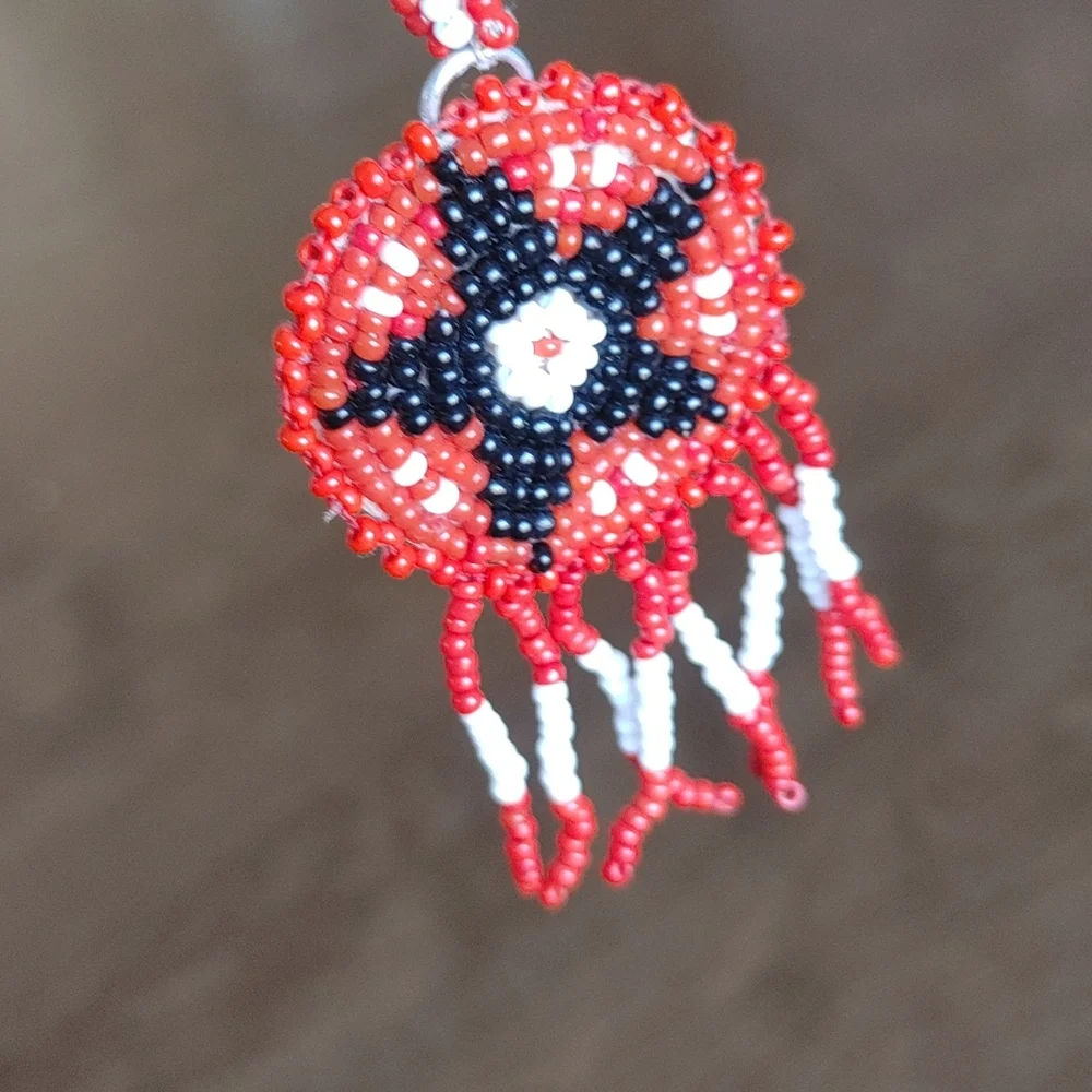 Native American Seed Bead Necklace Star Pattern Twisted C